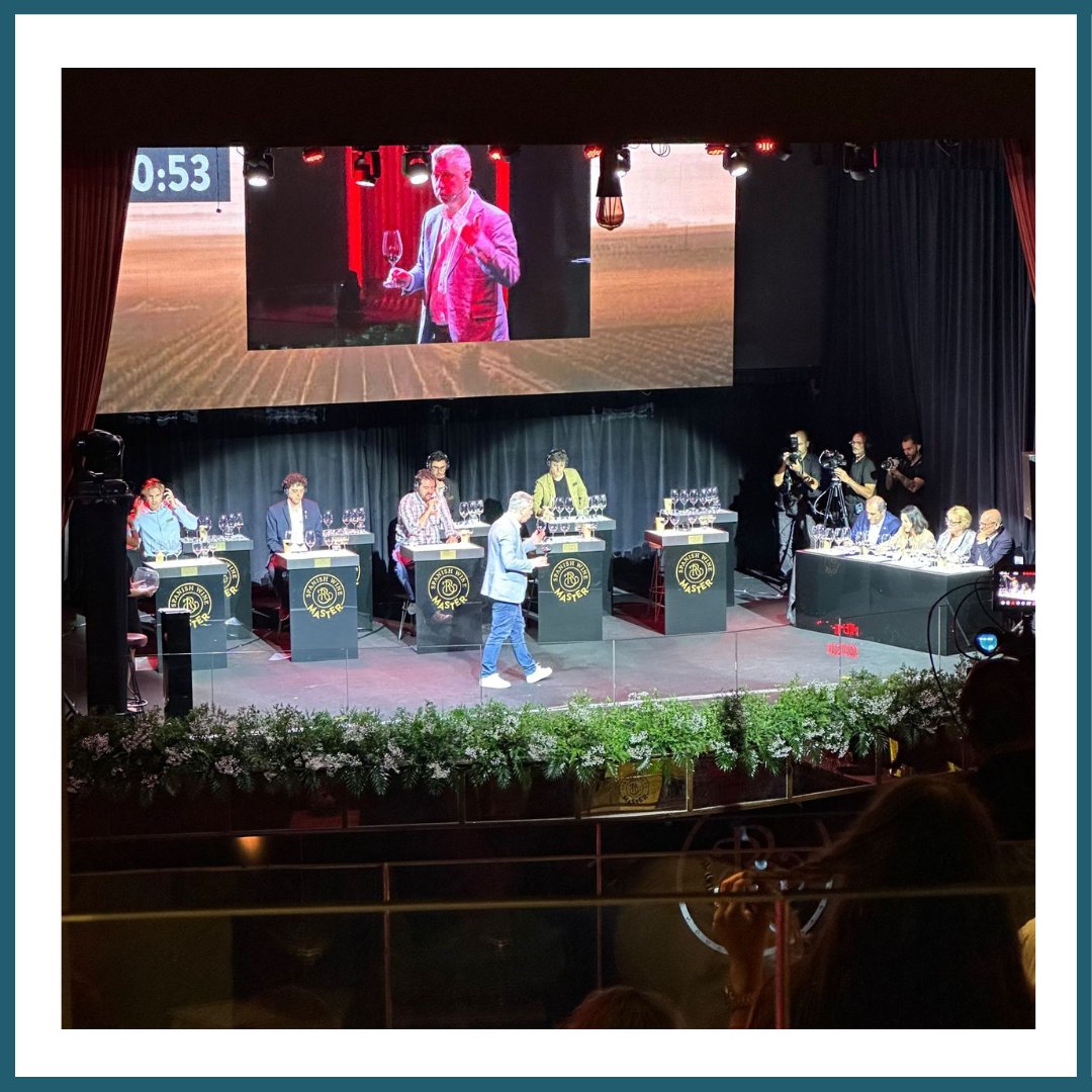 Todavía estamos asimilando todo lo que vivimos el pasado lunes en la gran final de la 1ª Edición del Spanish Wine Máster realizada por <a href="/RamonBilbao/">Ramón Bilbao</a>  presentada por <a href="/LUJAN_AR/">Luján Argüelles</a> 
Enhorabuena al ganador, <a href="/AlbertoRuffoni/">Alberto Ruffoni</a> 🥇
Y a todos los finalistas que dejaron el listón muy alto.