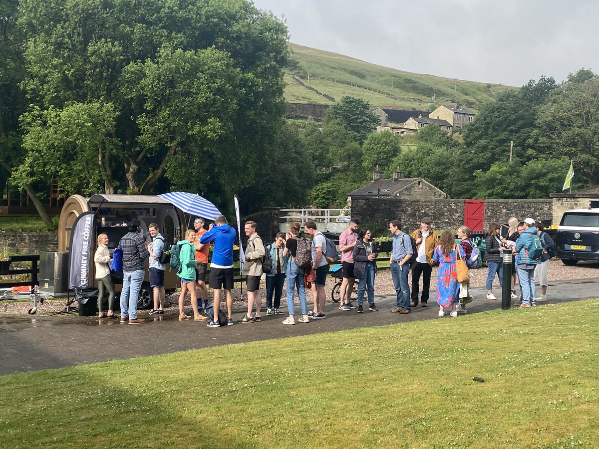 wywacc's tweet photo. Another fantastic turn out for this years West Yorkshire Well-being day for Anaesthetists and Intensive Care Doctors in training. The coffee van is here… #coffee #anaesthetics #icu #criticalcare #wellbeing #buzzibarista  ☕️🍰🧁@Anaes_Trainees @RCoANews https://t.co/9Ydi4pfCZp