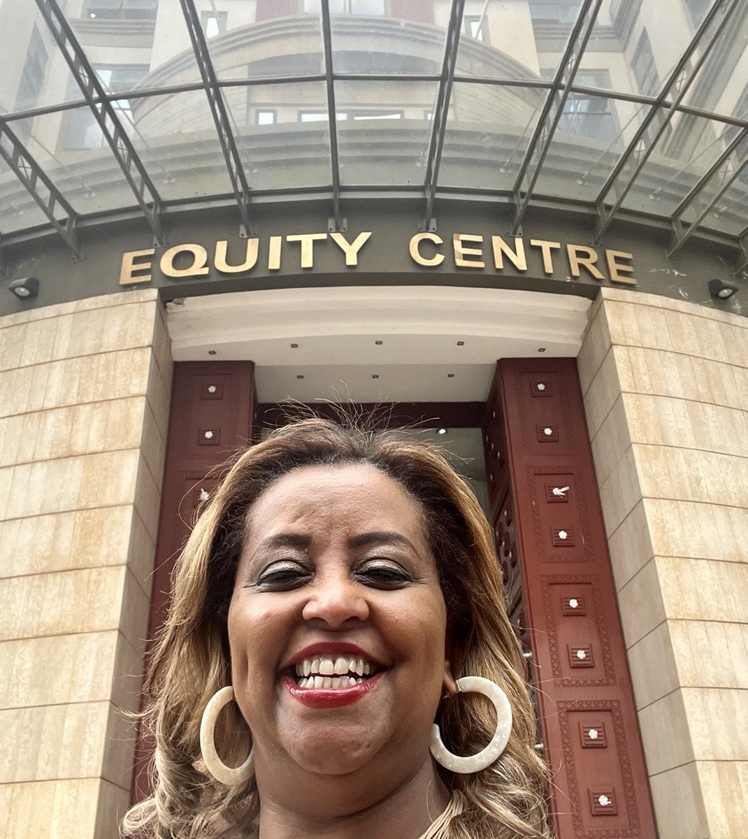 A fabulous visit to Equity Bank Group ⁦@EquityBankGrp⁩ led by the visionary Dr James Mwangi.  Great things ahead for #timbuktoo ⁦@UNDPAfrica⁩ !   This brilliant woman ⁦@harrietkariuki_⁩ is one to watch-  sasa!