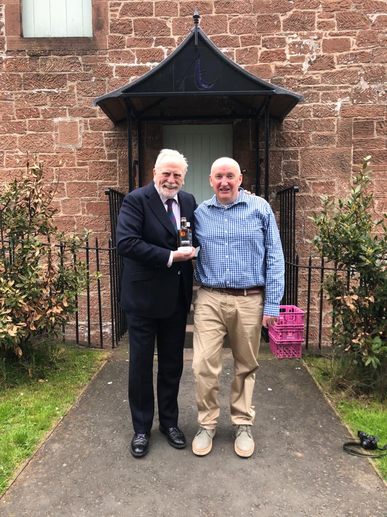 Hear all about @MrJamesCosmo's life in film - as well as his new whisky offering, Storyman, in our brilliant June podcast. distillerytours.scot/distillery-and… 
#podcast #whiskypodcast #jamescosmo #braveheart #trainspotting #scottishfilms #storymanwhisky #GOT  @AnnandaleDstlry