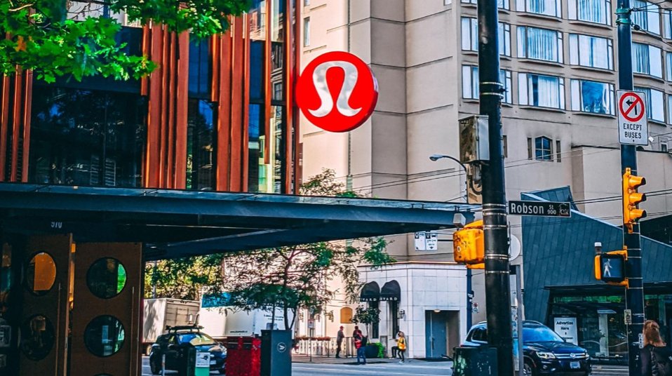 Lululemon initiates "dupe swap" program to foster customer loyalty.

In an effort to combat counterfeit products and strengthen customer loyalty, participants are asked to bring in their fake merchandise for an exchange of authentic Lululemon products

#quality #brand #retail
