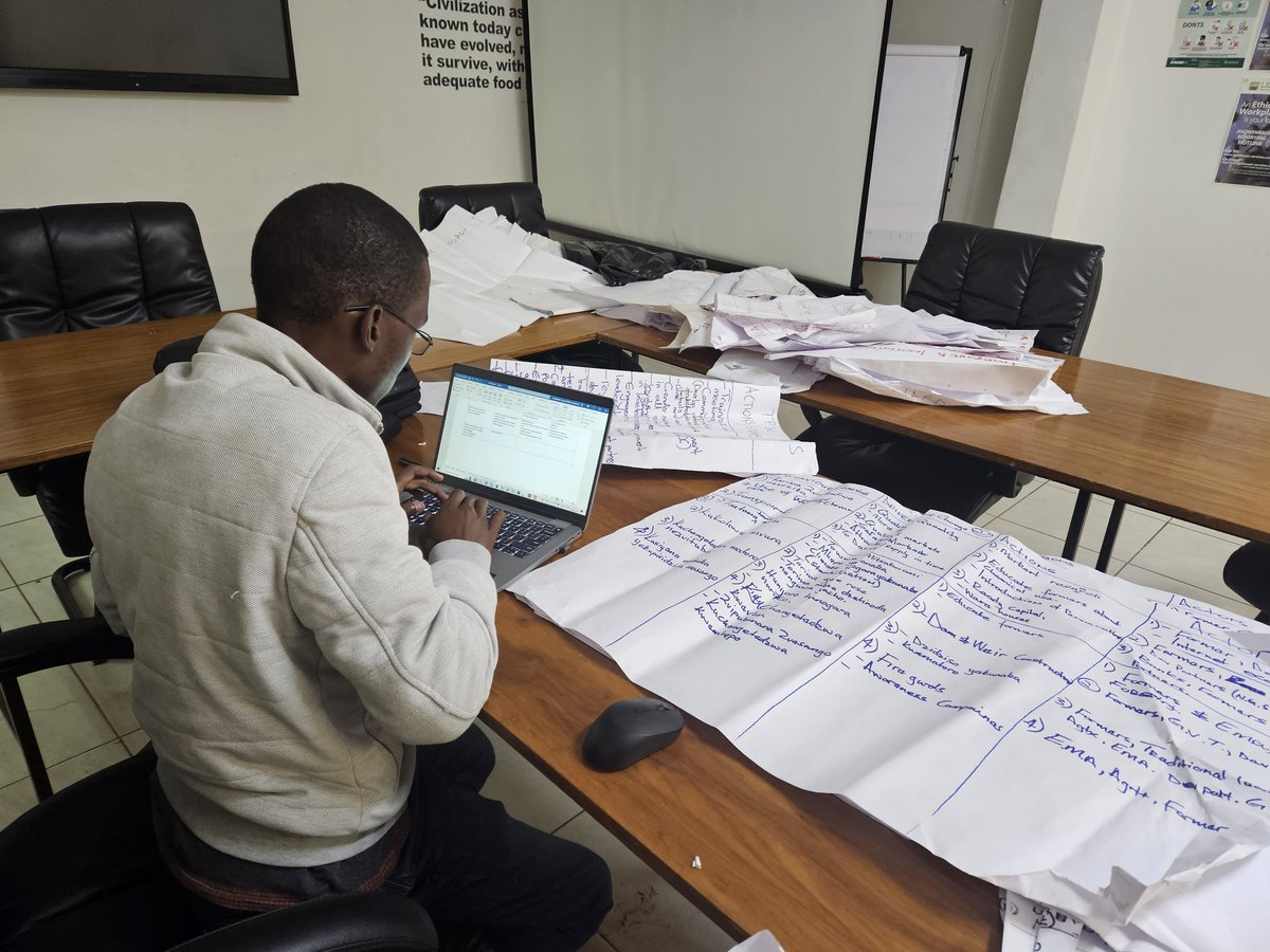 tellysibbs's tweet image. Harnessing the power of co-creation! #Zimbabwe AE-I team consolidating  field data, co-created through farmer-led vision to action exercises and local indicator selection process #LISP workshops. 
#Agroecologyintiative 
@CIMMYT 
@CGIAR