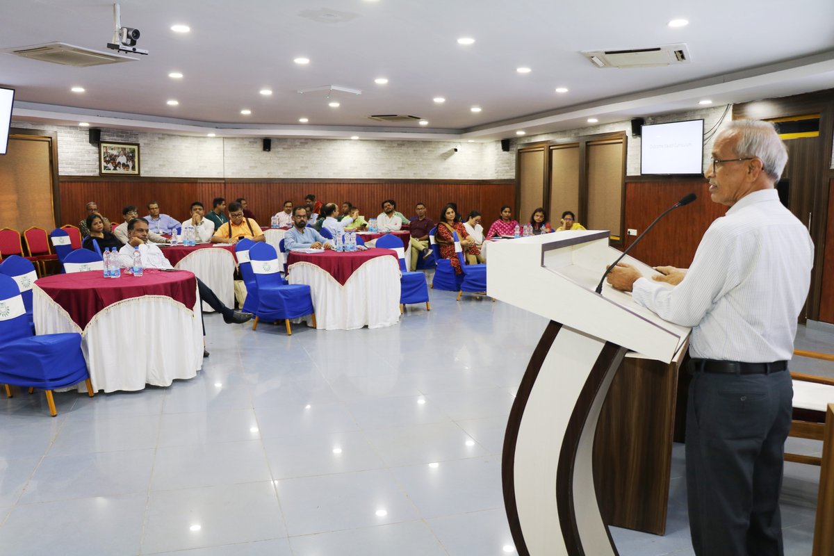 The annual Faculty Development Program (FDP) got underway at KSRM on the theme 'Designing Thoughts, Nurturing Innovation'.

The FDP started on 26th June and will end on 30th June 2023.

#ksombbsr #FacultyDevelopmentProgram #kiit #development #innovation #FDP2023 #Bhubaneswar