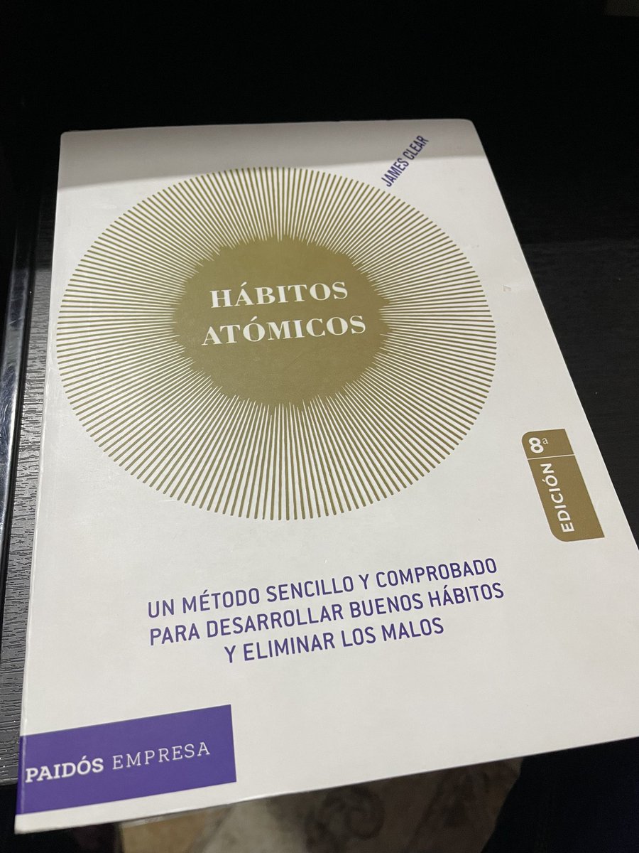 dialcruga's tweet photo. El segundo 📕de este año… cambio mi vida. Donde sea que este, gracias #JamesClear! #HabitosAtomicos! https://t.co/iiwj7lsbtV