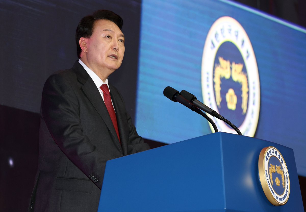 JTBC정치부회의 tweet media