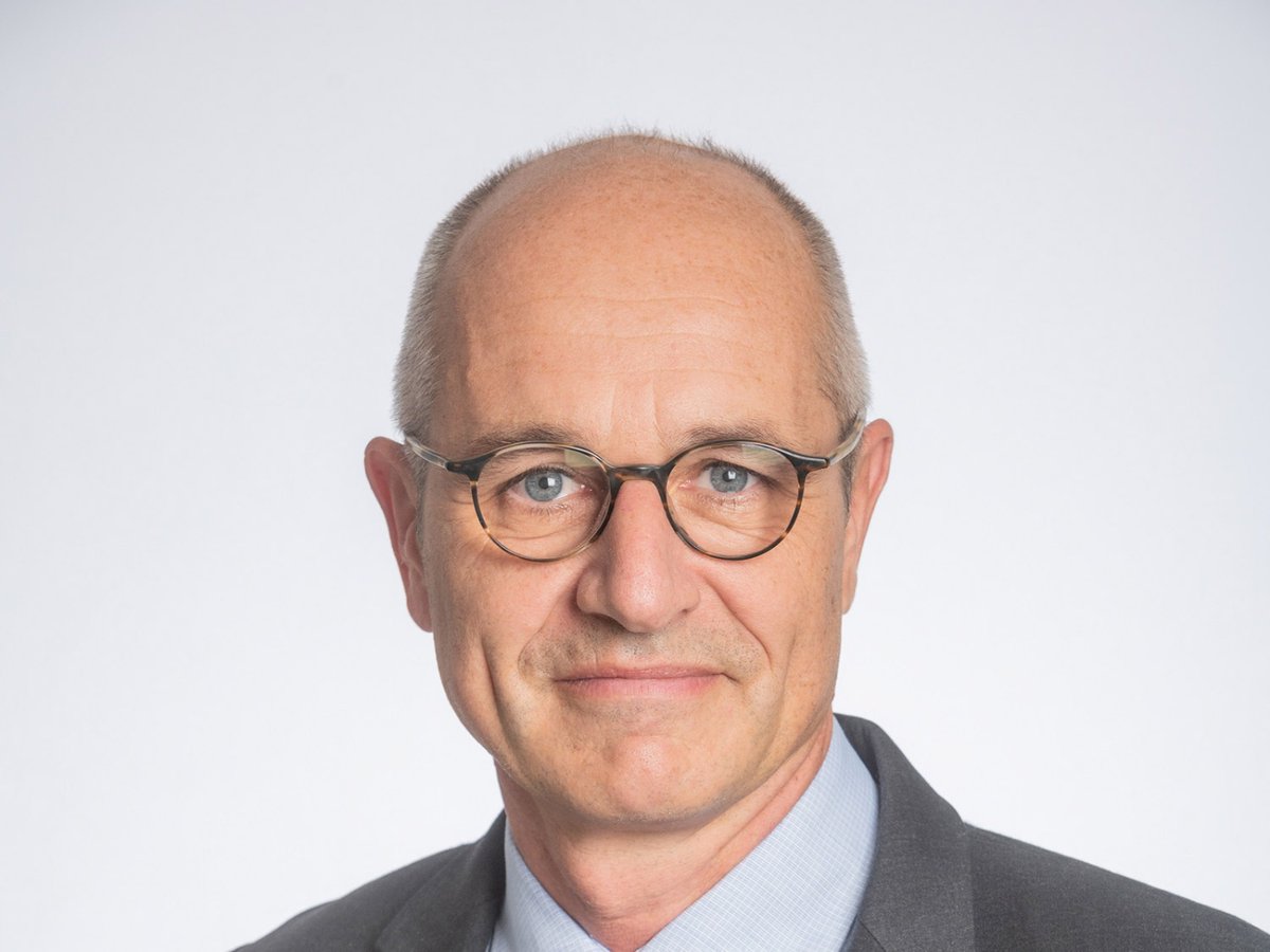 ValeoDE's tweet photo. Wir freuen uns sehr, dass unser CEO, Christophe Périllat, auf der diesjährigen @IAAmobility Messe in München als Keynote-Speaker vor Ort sein wird!
Dort wird er dann Anfang September die derzeit spannendsten Entwicklungen der #Mobilität der Zukunft diskutieren. #IAA23 https://t.co/CSXmRHsTvo