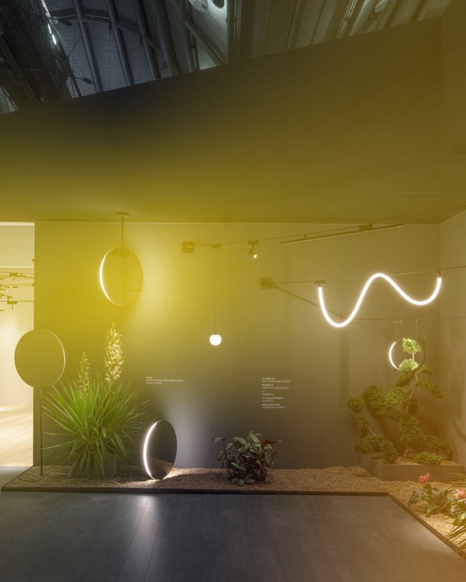 Shortlist of the #lightMEAwards  2023 in #OutdoorLighting Product of the Year Category

"Furnivia Door" by <a href="/artemide/">Artemide</a> Middle East

Find out more: artemide.com/it/subfamily/4…
#lightingindusry #outdoorlighting #architecturaldesign