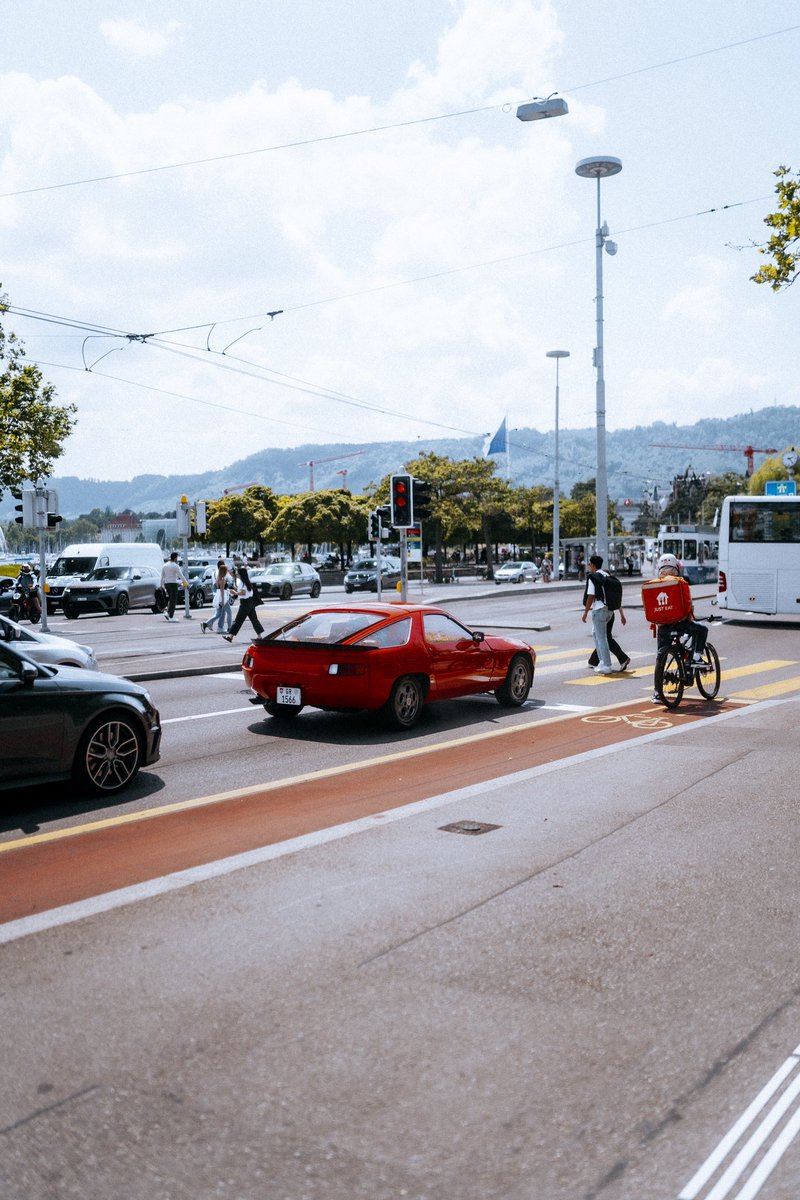 Red Porsches in Zürich ❤️