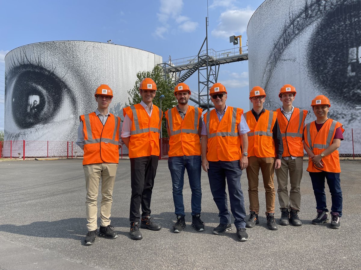 When you work daily in the lab, visiting industrial sites is a great change of perspectives! Thanks to <a href="/Le_SIAAP/">SIAAP</a> for the tour of the Valenton site. A great team with Marc Fontecave <a href="/cdf1530/">Collège de France</a> to tackle CO2 electroreduction, with <a href="/VeoliaWaterTech/">Veolia | Water Tech</a> <a href="/Le_SIAAP/">SIAAP</a> and <a href="/CEA_Officiel/">CEA</a>