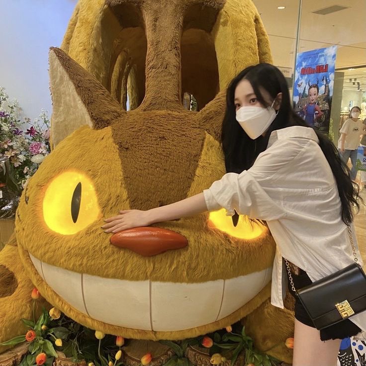 โฉมหน้าของผู้หญิงที่ชอบไดโนเสาร์ เอ็นดูงู  รักฉลาม อยากเลี้ยงจระเข้ ฝันว่าได้ขี่ฮิปโป ชื่นชมโมซาซอรัส