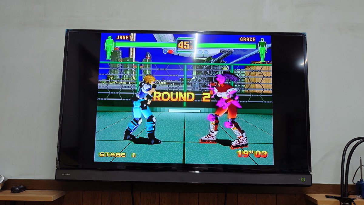 格ゲーなのに銃を使うズルいやつがいるらしい！！！#ファイターズメガミックス https://t.co/KekvbRnvVy