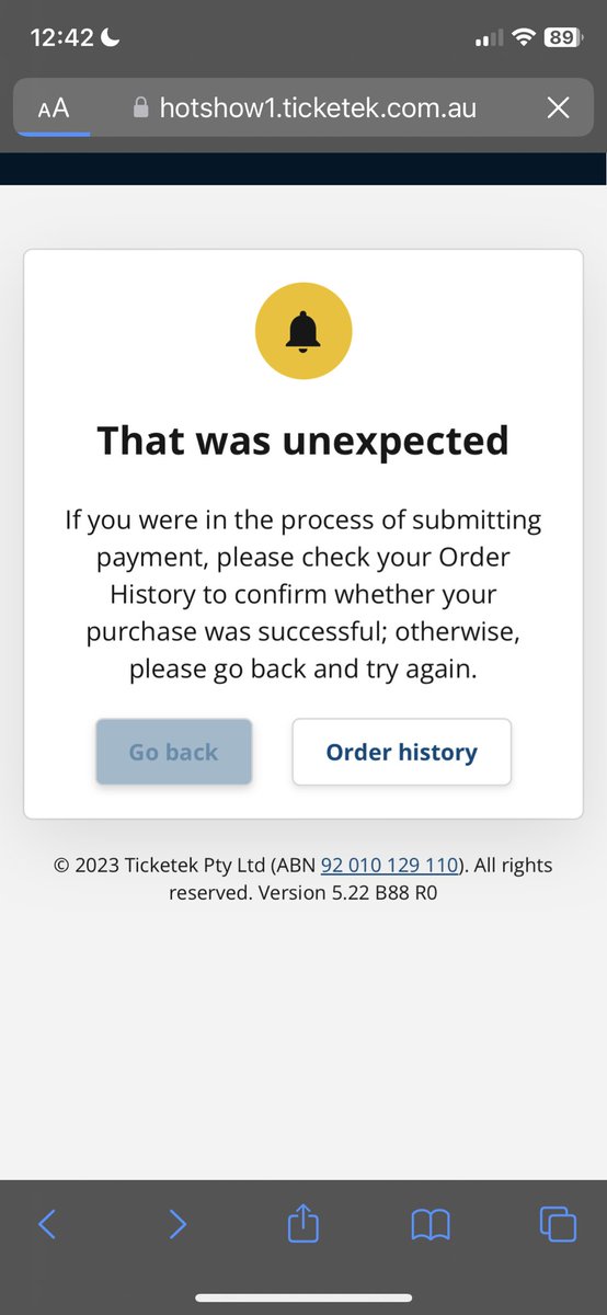 sunve123's tweet photo. @Ticketek_AU I trough today and it kicked me out??!!??!! Like this us not fair at all! And seeing how people got in multiple times is so frustrating 😭😭😭😭😭 https://t.co/UFJ6jkXjsE