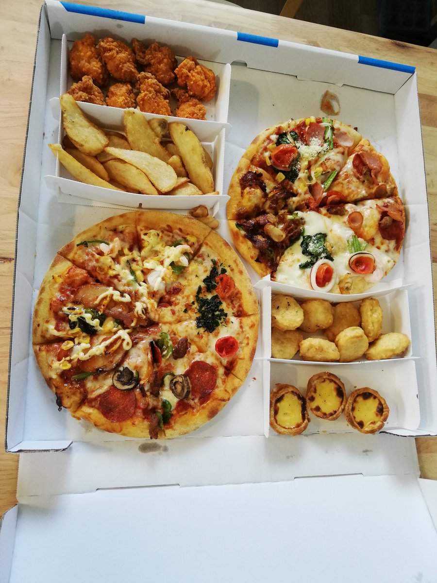 ダイエット一日目〜昼飯〜
チートデイ
（カラクリタンスさんの奢り） https://t.co/poZh9s95TJ