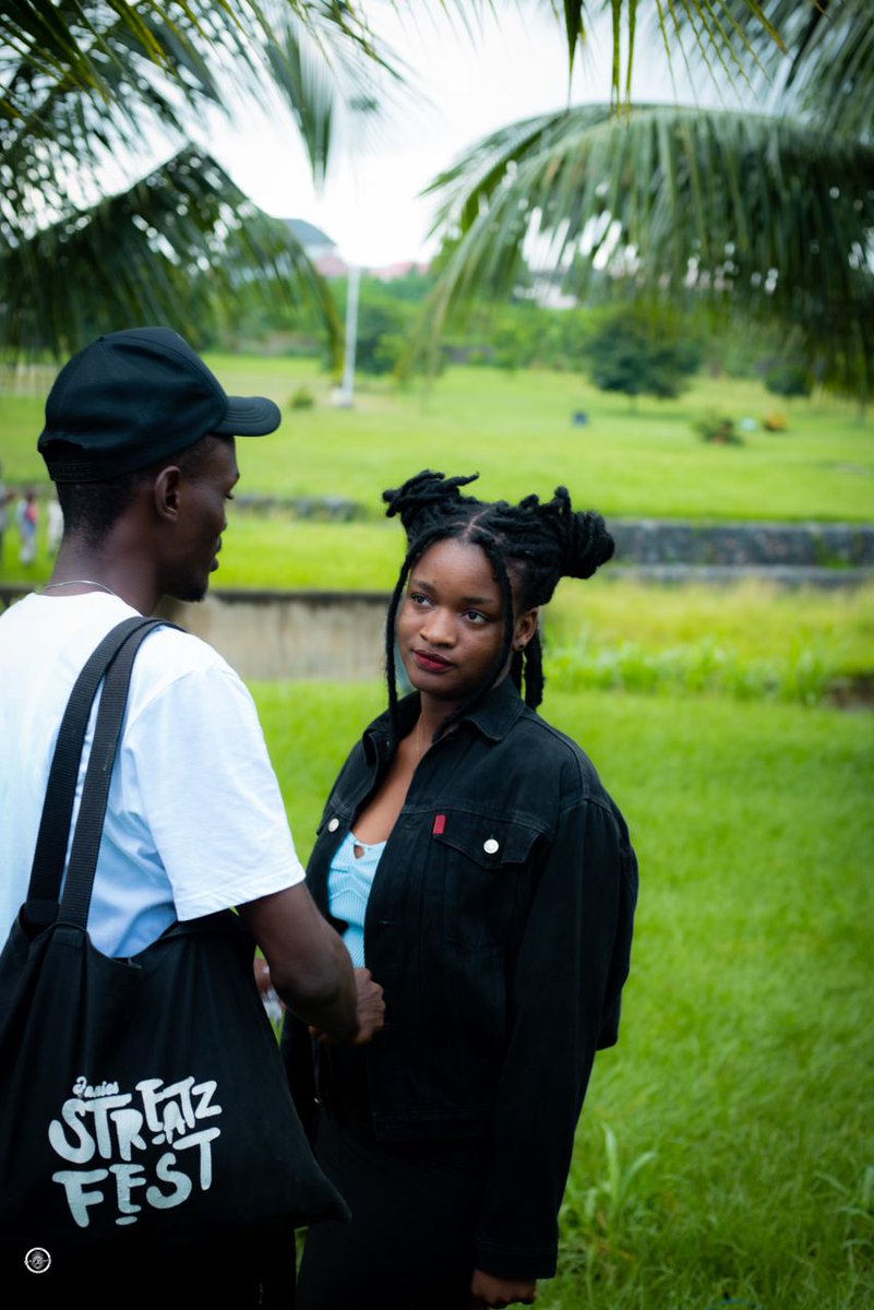 chinasacasmir's tweet photo. Brookstreet Park is my favourite place in Uyo. 
And I felt like art while being photographed. 

Pc: @Udofia_Sito
W: @unclemyyke https://t.co/Wsl7IByHYY