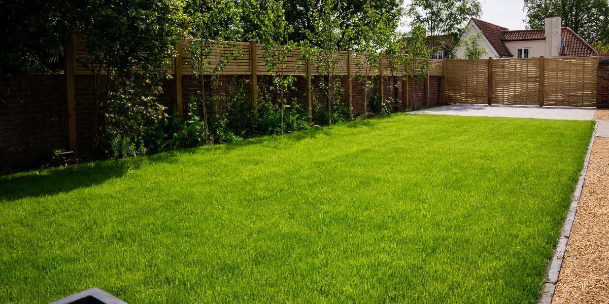 stanwellhotel's tweet image. Did you know we have a meeting room that&apos;s perfect for any occasion, for up to 36 people? Beautiful double doors open onto its own private garden and can be used for a range of events from pilates to product launches. 

#corporatefunction #meetingroom #eventspace #lymington