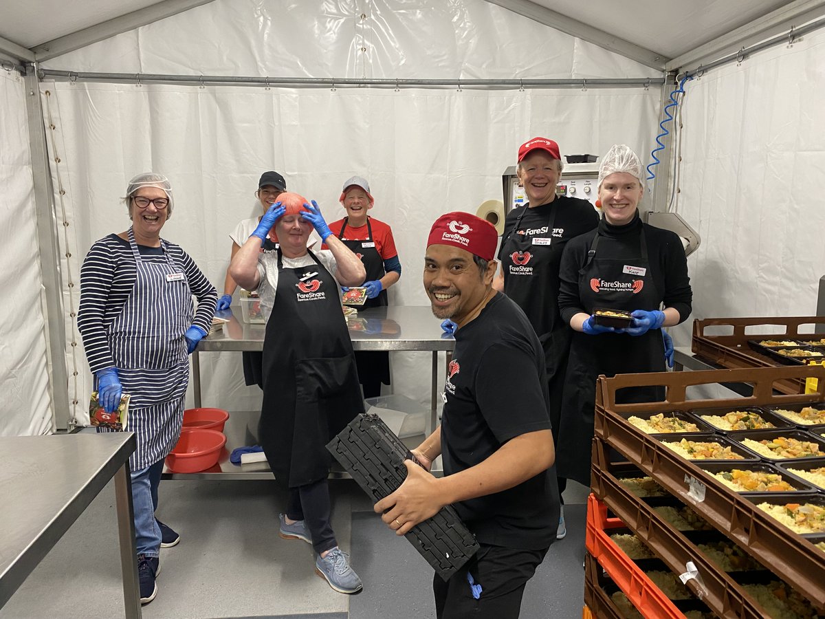 Wash Up time! Our latest Wash Up #newsletter has articles on flood recovery, our Schools program, First Nations collaborations and much more. Read the latest #FareShare news here: sforce.co/3NoA5jg 
#mealrelief #latestnews #floodrecovery #schoolprogram #firstnations