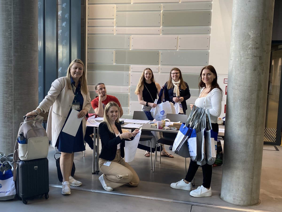 Karin Amrein tweet media