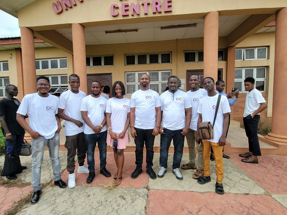 Hackathon Africa tweet media