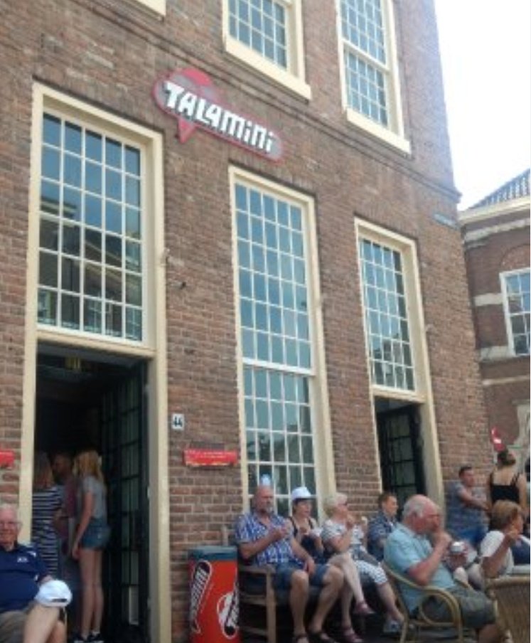 marcomout's tweet photo. OMG, @pshetparool stimuleert nu ook al #culturalappropriation!
Want het beste Italiaanse ijs is toch echt in #Zutphen te koop.
#talamini
#Italia https://t.co/nObXkq2TBE
