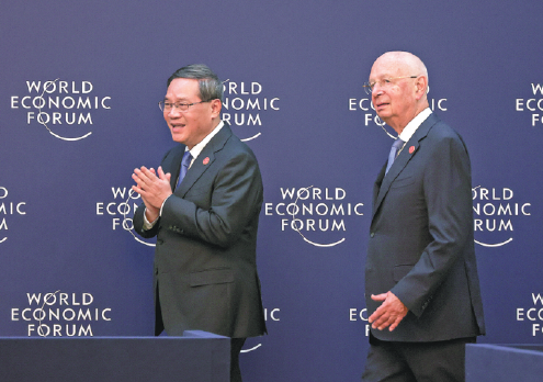BridgingNews_'s tweet photo. Premier Li also highlighted the significance of #economicglobalization. He remarked, "Having experienced the setbacks of economic globalization, the world should value openness and sharing even more." He emphasized the need to construct an open world economy that ensures fair distribution and benefits all nations and people.