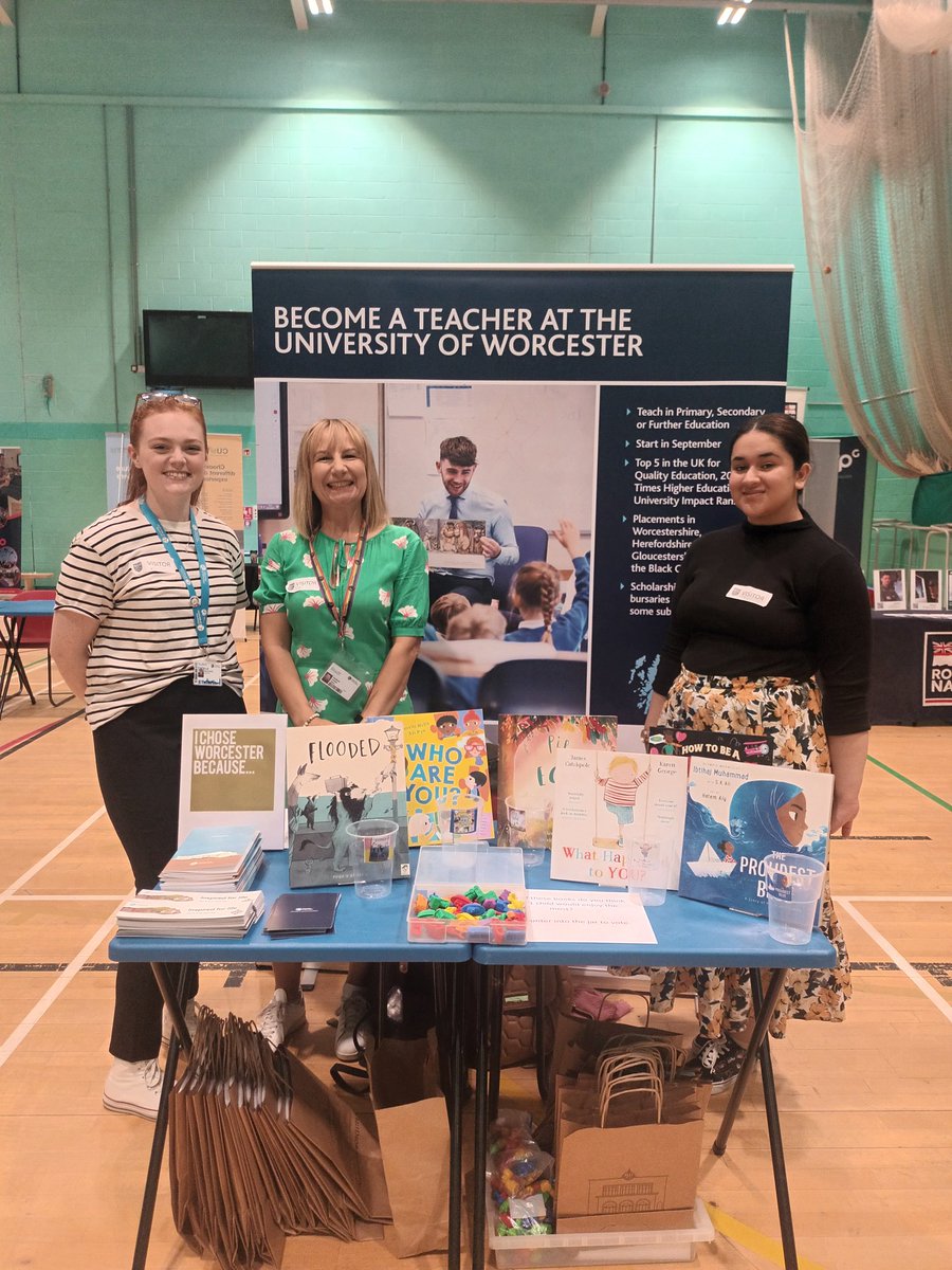 SharonLannie's tweet photo. All set up for the careers fayre! @TGAWPrincipal @TGAPerdi https://t.co/WziFdDiT5r