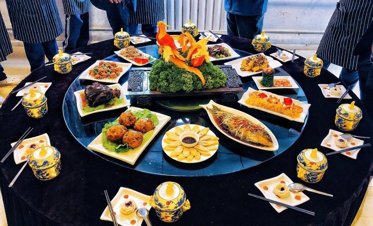 #美食 #好客山东 淄博博山四四席，开启舌尖上的美食盛宴。