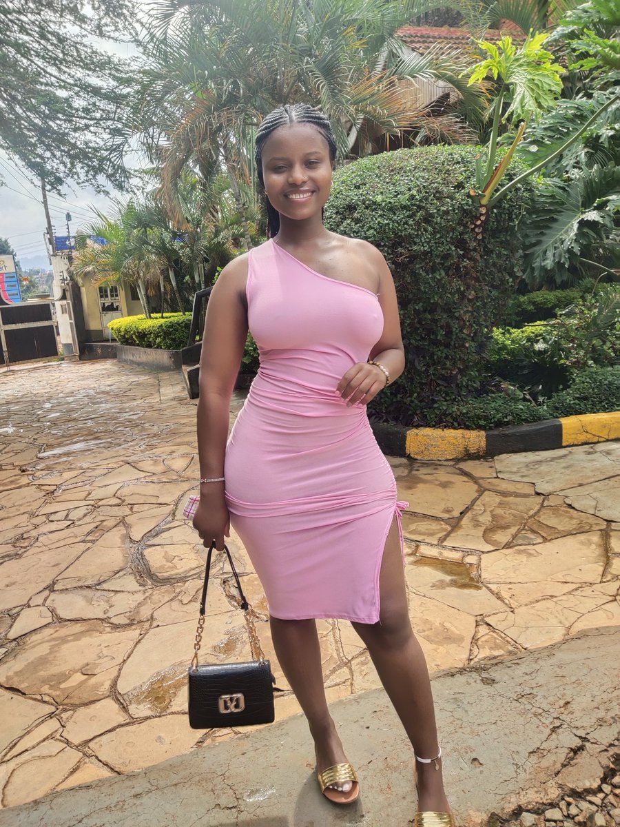 Of beautiful days 🌹! 
So leo niwaulize if you don't like a person why follow them ? 😀