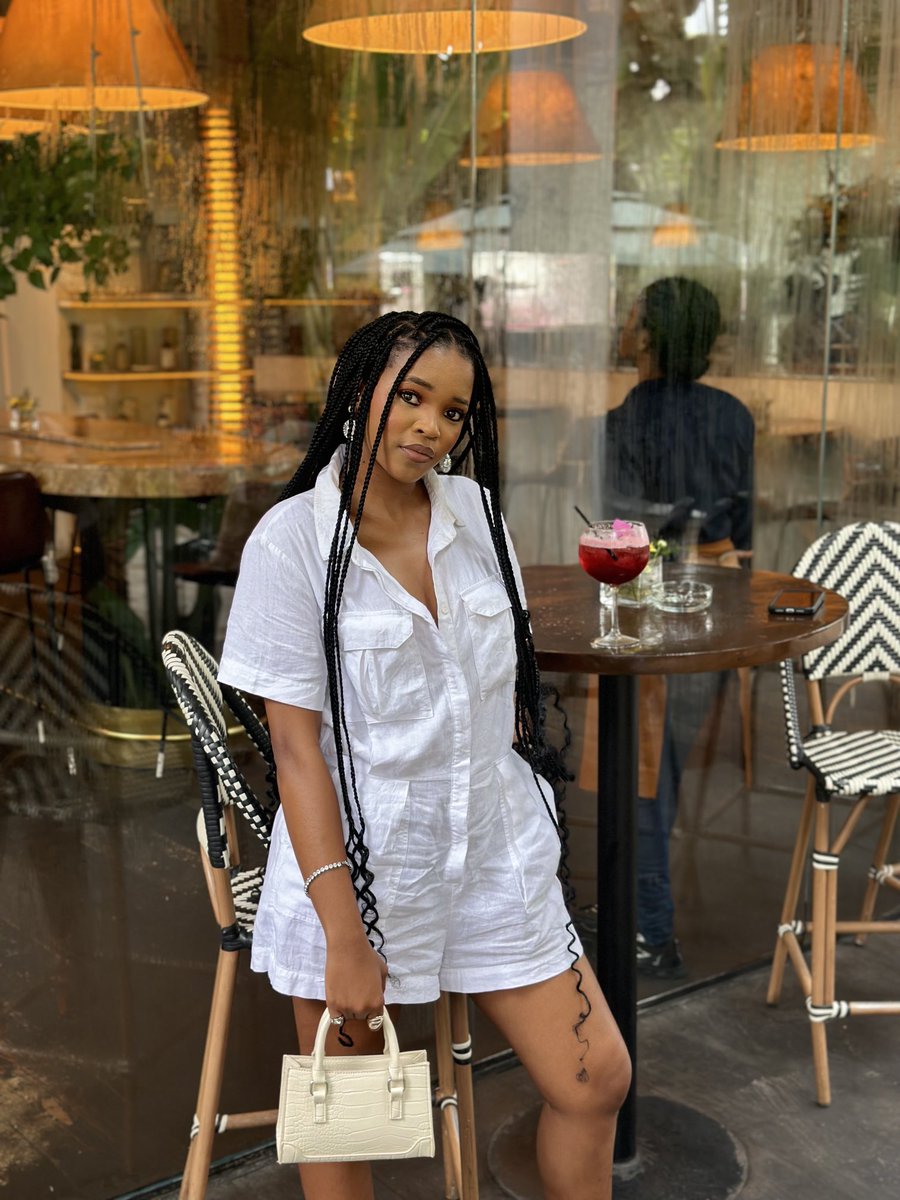 Source4dbest's tweet photo. Happy Blessed Birthday Tsatsii❤️, I pray you will always be on top and nothing shall pull you down, higher and higher you will go and shine brighter and brighter 💪 😍💝 @officialtsatsii https://t.co/ChDruaAYDY