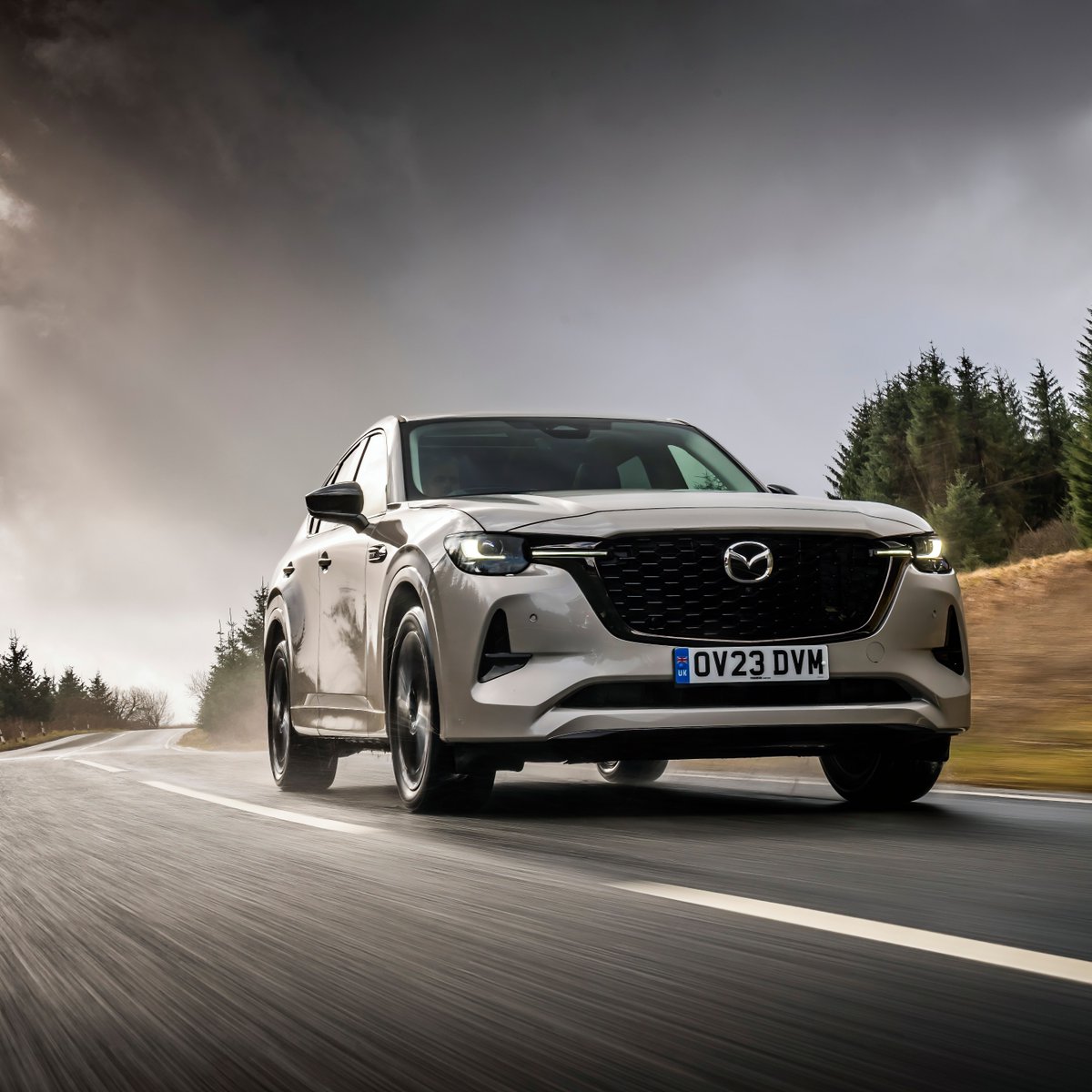 Bolton_Motorprk's tweet photo. The CX-60's all-new 3.3-litre in-line 6cyl e-Skyactiv D engine features Distribution-Controlled Partially Premixed Compression Ignition (DCPCI) Technology. This highly innovative advanced combustion technology makes it one of the cleanest diesel engines in the world. https://t.co/Cqo00bpUvl
