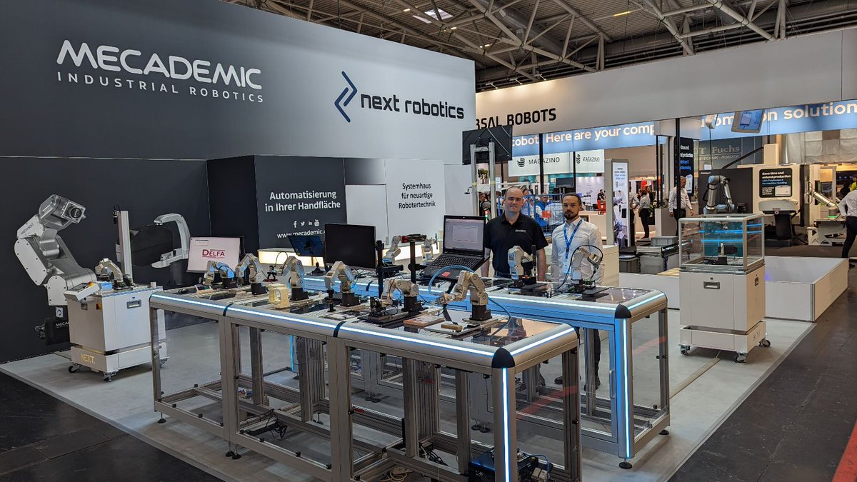 Mecademic's tweet image. Day 2 is on at @automaticafair Our orchestra of Meca500s are performing for you at Booth B4.302 🤖🎻 Don&apos;t miss out on the show!

#Automatica2023 #MecademicXNext