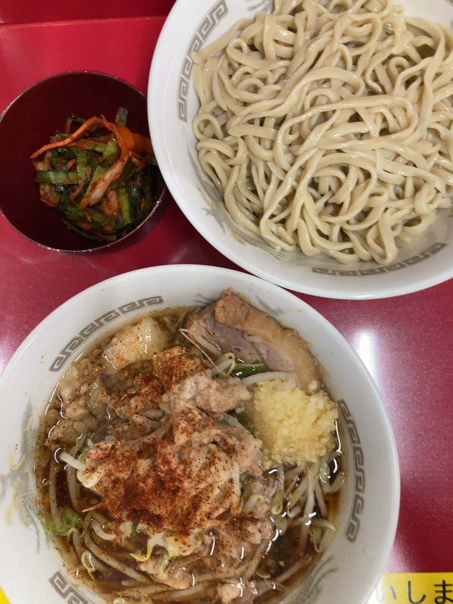 ラーメン二郎 越谷店
つけ麺キムチ少なめ
ニンニクアブラ

夜勤明け、待ちなし😀

ブタとアブラが美味い😄

美味しかったです。ごちそうさまでした。😋