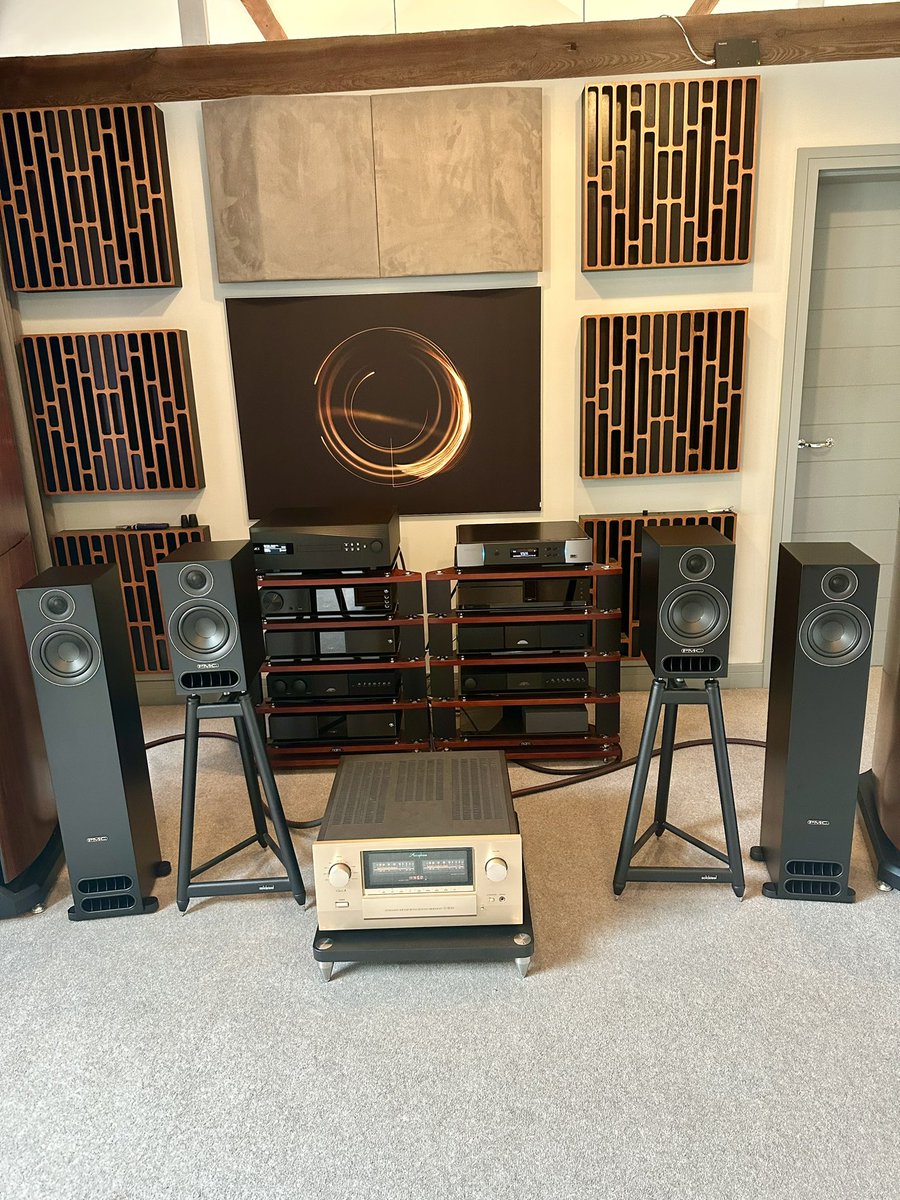 hifilounge's tweet photo. Been busy running in our new @PMCSpeakers Prodigy 1 &amp; 5 #speakers this week, I’m still lost for words how they can be this good for the price, every inch a true PMC 👌 If you’d like to come in for demo please get in touch, starting at £1250 you really can’t go wrong 👍 #hifi https://t.co/kri0cUEF7m