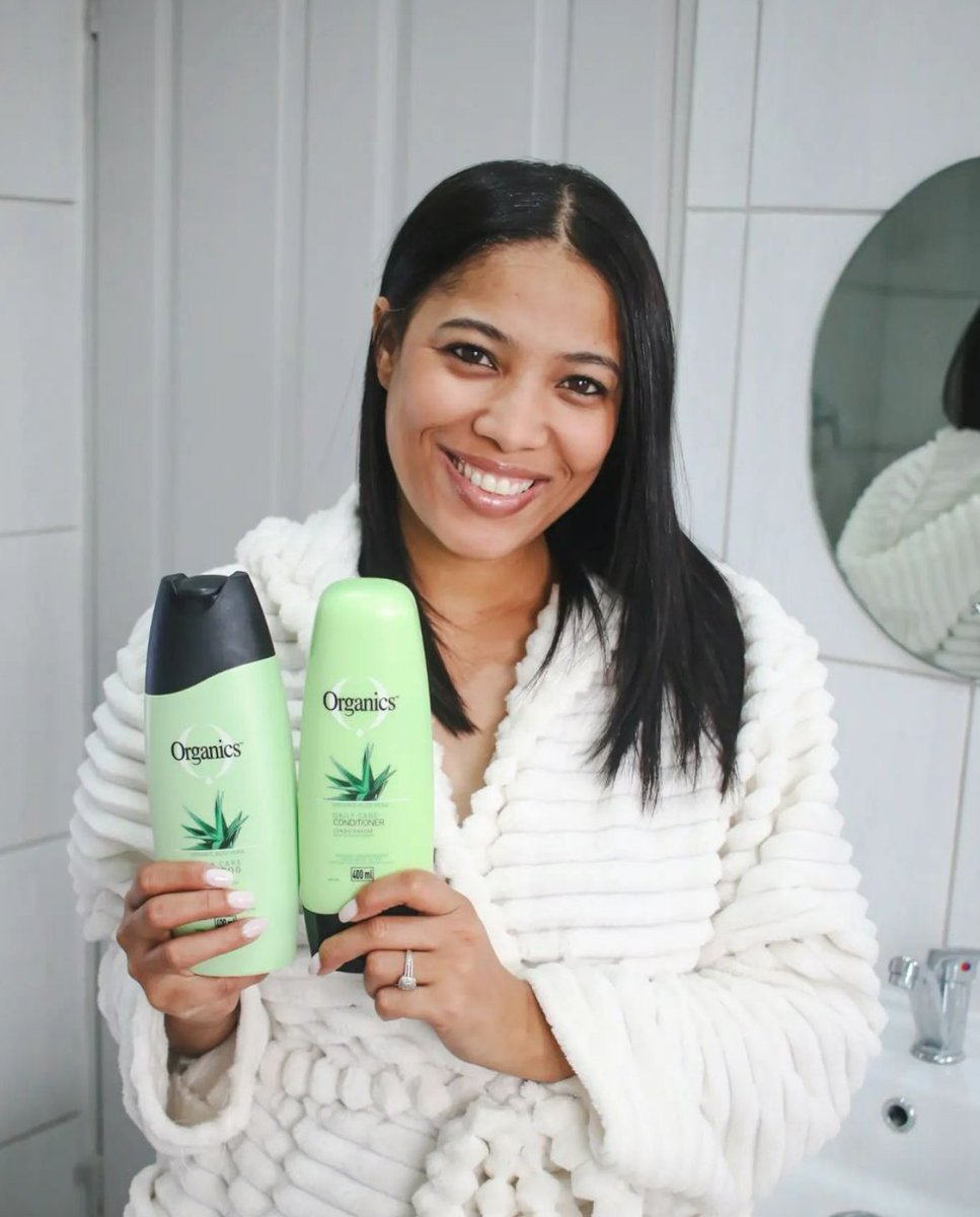 MboxMu's tweet photo. @being_a_boy_mom 'Let's talk about natural nourishment from root to tip. Let's talk about Organics haircare. Organics haircare range is perfect for the whole family.
#mumboxorganics #organicsmumbox #VIPMorganics #mumbox #Test&Review https://t.co/qfe6wpV1cU