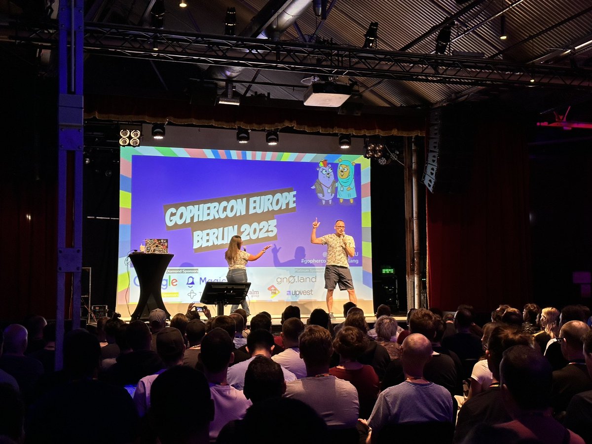 Let’s get @GopherconEU started! Thanks @AleInTech and @MatRyer for the great opening — looking forward to the keynote by @CameronBalahan 🎤 #gopherconEU #golang