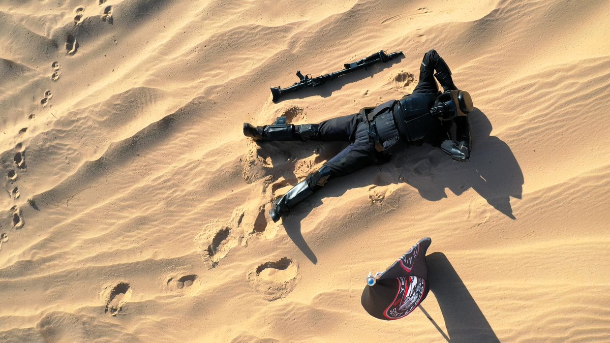 501stSpecOps's tweet photo. "Always Look on the Bright Side of Life"
Shadowscout TX-11559 from the @israel501st enjoying his new duty on Tatooine !
#SwiftSilentRelentless #Shadowscout #StormCommando #BadGuysDoingGood #IsraelOutpost https://t.co/yBU9l0INaW