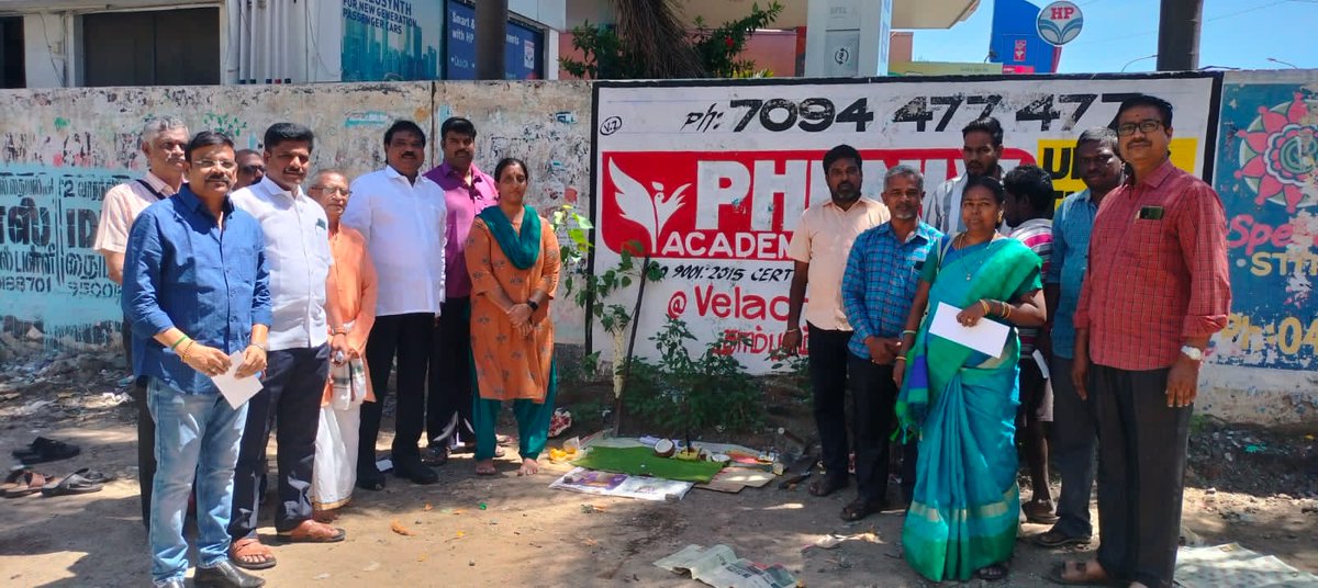 GGKAGS's tweet image. @CMOTamilnadu @KN_NEHRU sir, @Subramanian_ma sir Sincere thanks to Respected CS sir for instructing @chennaicorp to commence new tar road formation at Venkateswara nagar, Velachery. West.Bhumi pooja was held today. Spl thanks to @SDMeena_IAS sir, @RAKRI1 sir,@GSBediIAS sir (1/2)