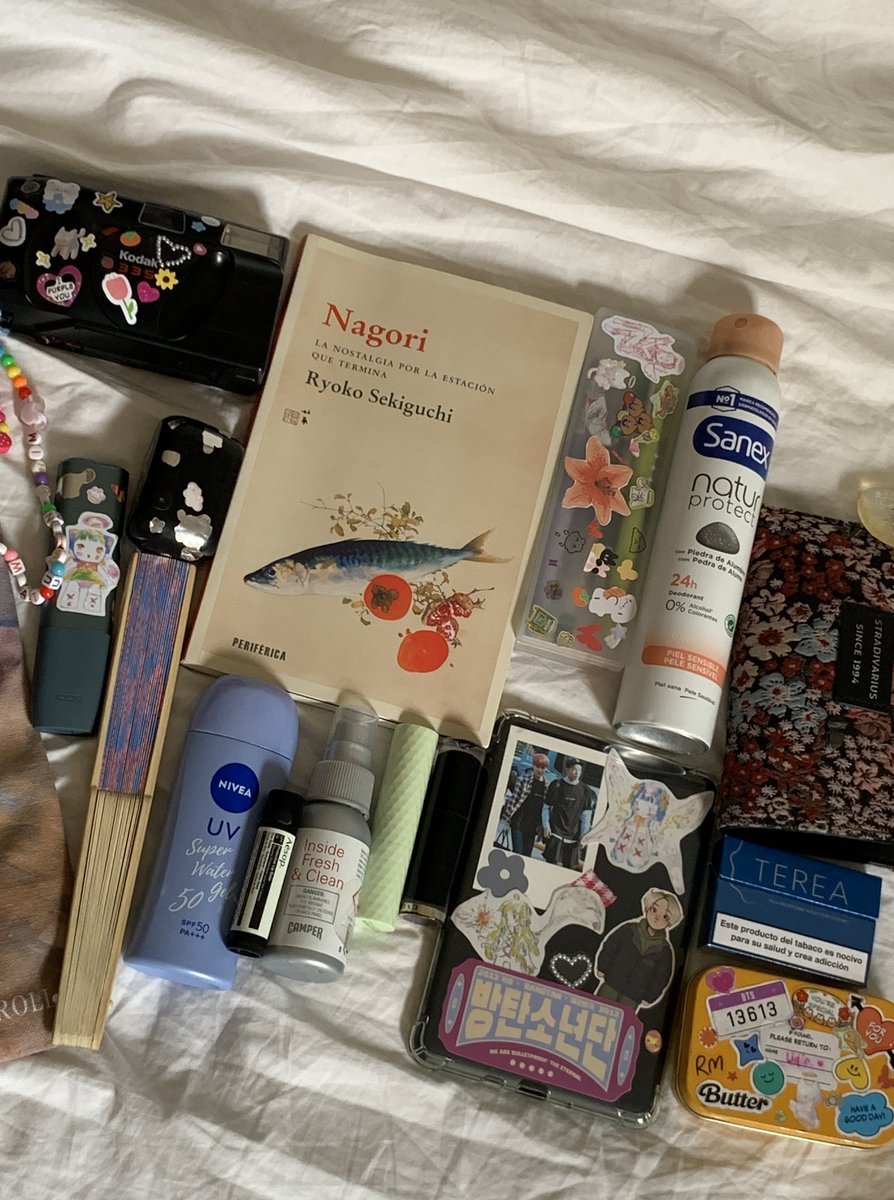 what’s in my (tote)bag summer edition