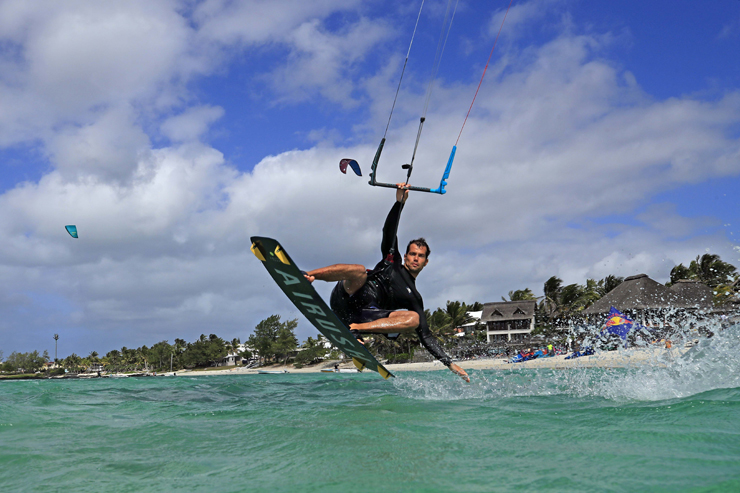 Agendaviaggi's tweet photo. “C Kite Festival”, torna l’evento più adrenalinico dell’Oceano Indiano
@C_resorts #CMauritius #MyCignature #CKiteFestival #IslandVibes #TropicalParadise #Mauritius #keepcalmkiteon #tropicalisland #cresorts #mycignature #kitesurfworld #kitesurfbeach
https://t.co/BwPbwdDR8b https://t.co/cL8tCDbfjD