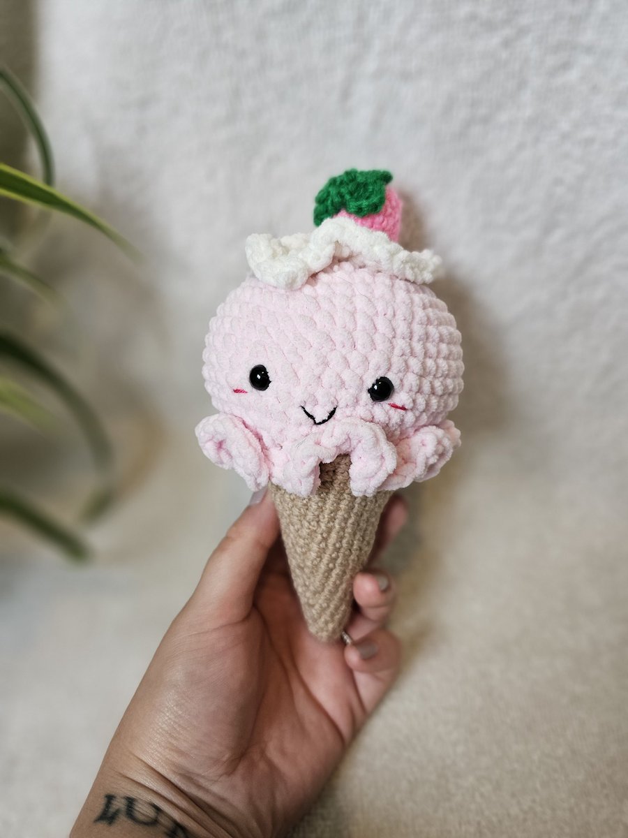 Hopes_Crochet_ tweet picture