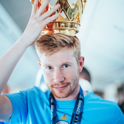 #NewProfilePic Repping the GOAT @KevinDeBruyne for today 🎊 🎉🎈💙✨