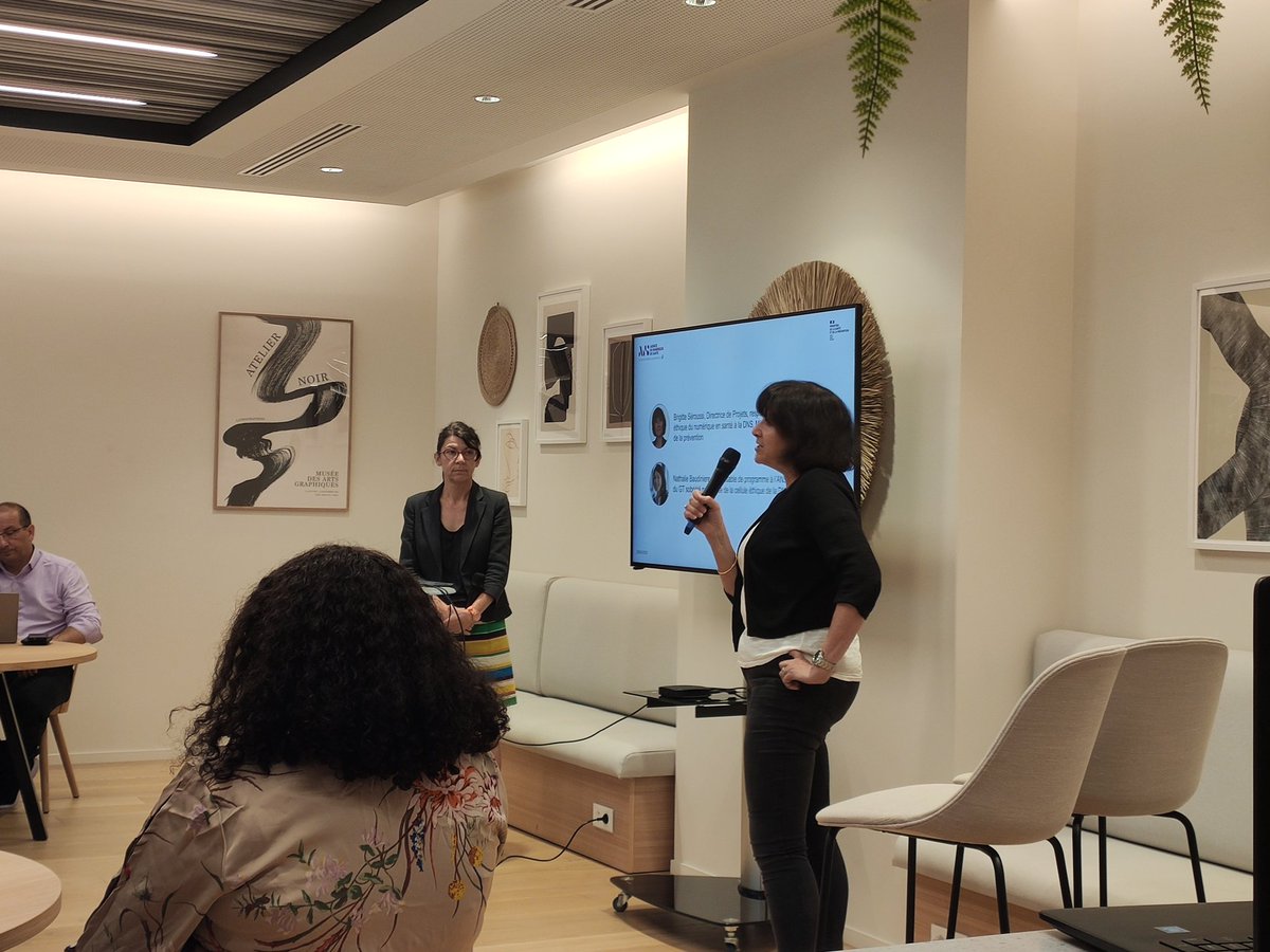 NumeriqueSante's tweet photo. #HealthTech #sobriety #numerique présentation de @esante_gouv_fr et @Sante_Gouv : sobriété numérique, quelle feuille de route ? Comment évaluer son impact écologique en tant qu'établissement de santé ?
#ecologie #GD4H https://t.co/3uxc1a3k0N