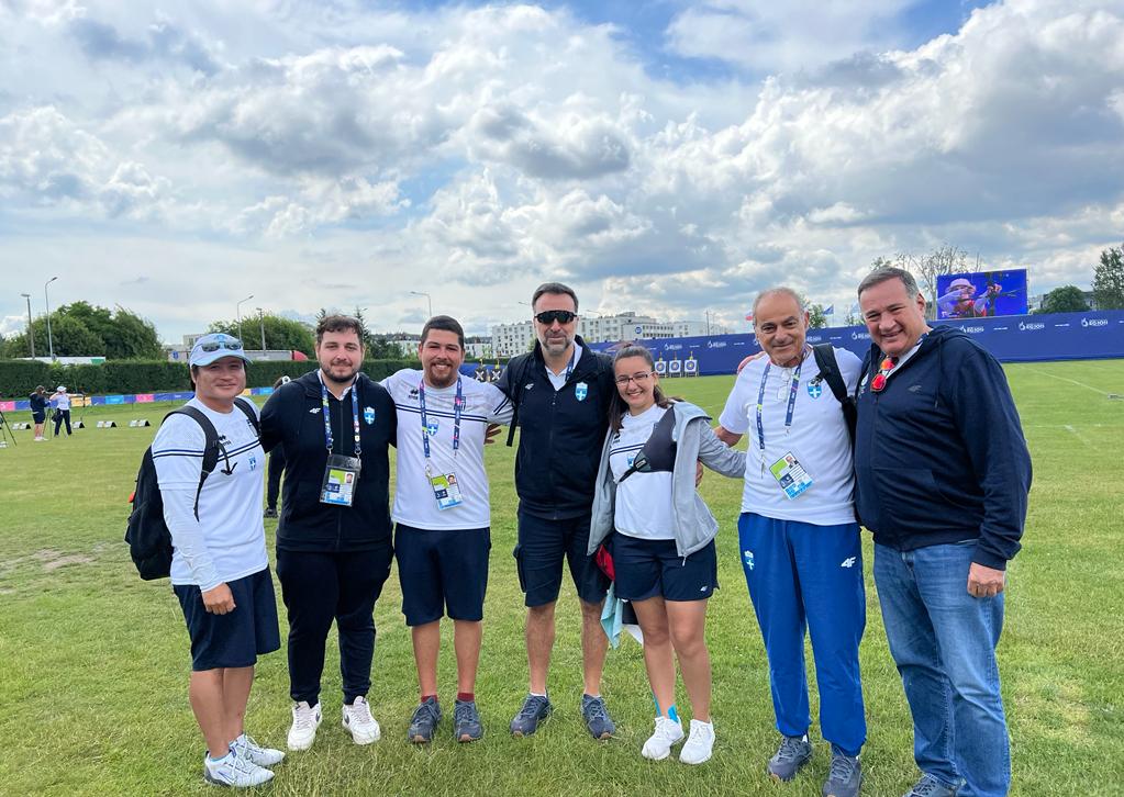 HellenicOlympic's tweet photo. Πολλά συγχαρητήρια στην αθλήτρια της τοξοβολίας Δήμητρα Παπαδοπούλου που έφτασε μέχρι τους 8 των Ευρωπαϊκών Αγώνων «Κρακοβία - Μαλοπόλσκα 2023». Η 20χρονη πρωταθλήτρια έδειξε ότι το μέλλον της ανήκει... Στο πλευρό της ήταν και ο Πρόεδρος της ΕΟΕ Σπύρος Καπράλος, https://t.co/vzdy2mz9l2