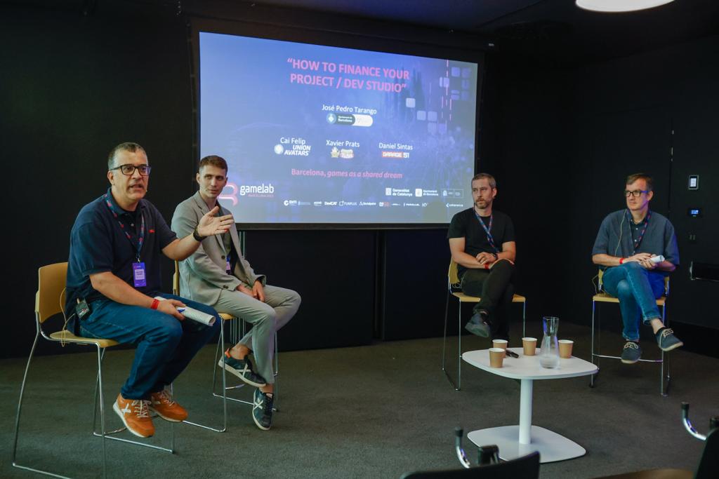 🔴 Ens estrenem al congrés amb una sessió sobre com aconseguir finançament per al teu projecte!💰

Una taula rodona moderada per José Pedro Tarango, tècnic de serveis a les empreses de <a href="/barcelonactiva/">Barcelona Activa</a>, amb la participació dels CEO de <a href="/taptaptales/">Tap Tap Tales</a>, <a href="/UnionAvatars/">Union Avatars</a> i <a href="/Garage51studio/">Garage51</a>.