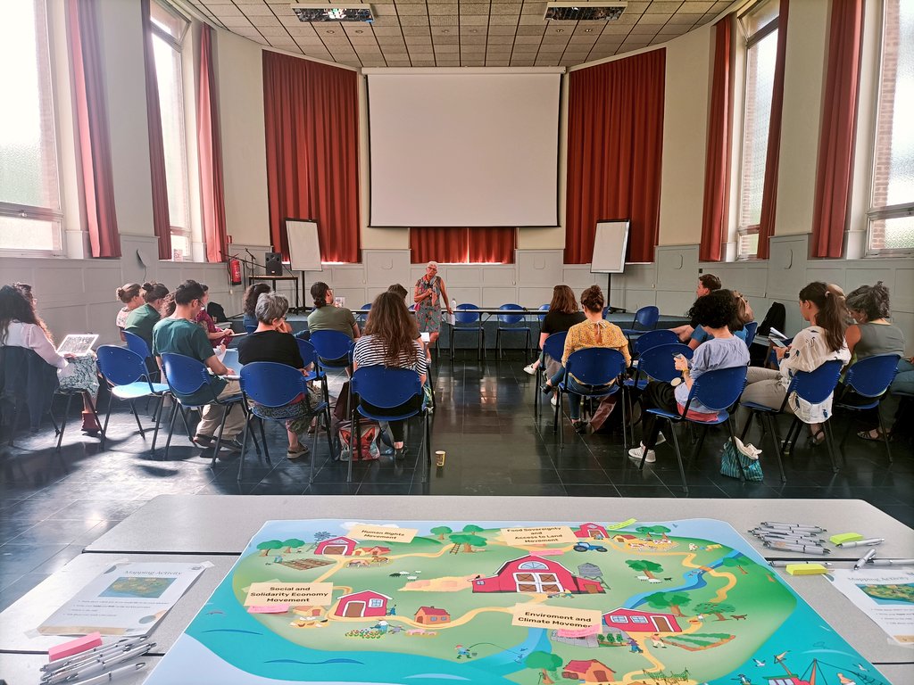 Urgenci1's tweet image. The final event of Salsifi has now started in Brussels!
We are discussing the outcomes of this project and how to better advocate for Agroecology partnerships.

#salsifi #erasmusplusprojects