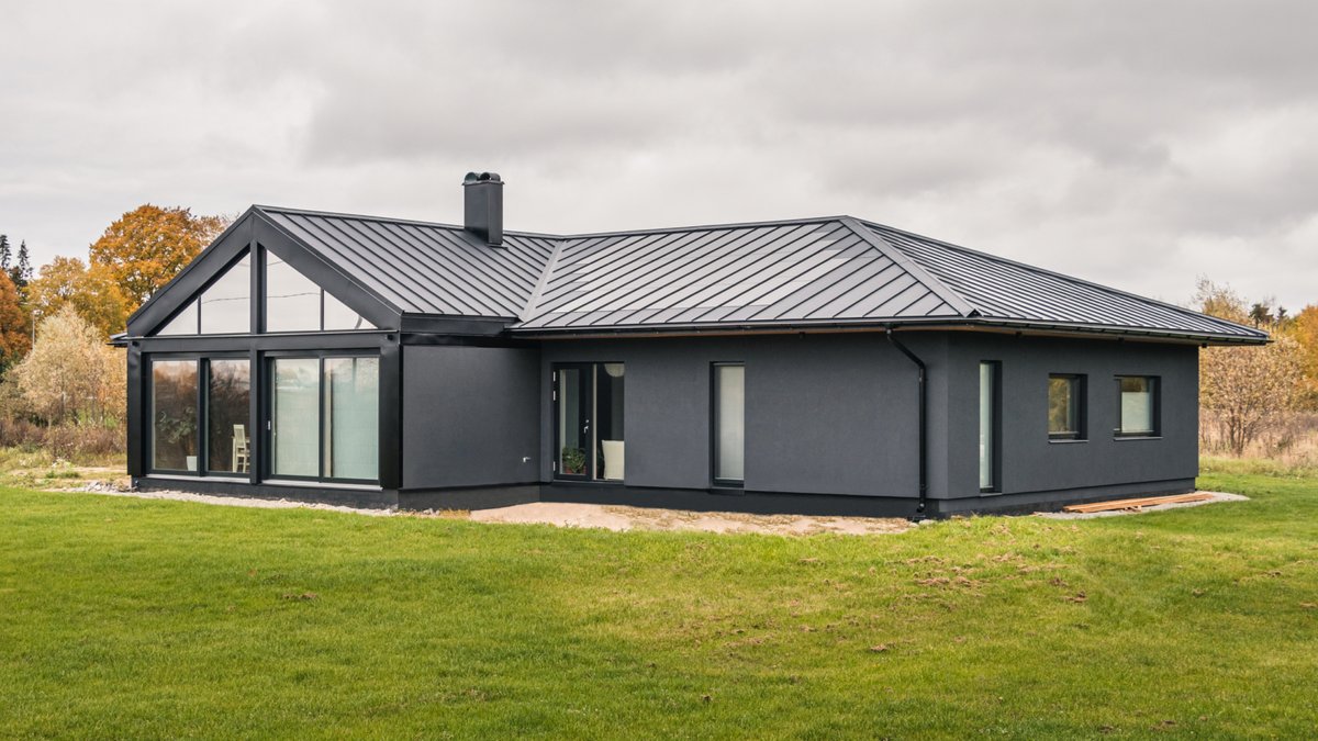 RoofitSolar's tweet photo. 😎☀️ Just another bright day to talk about how smart and beautiful our #integratedroofs are, and how they enhance the beauty of homes and businesses. 🏠

Here is a glimpse of our projects from #Estonia and #Sweden: 👇

#RoofitSolar #solarroof #integratedsolar #architecture https://t.co/K7HQfWdRfQ