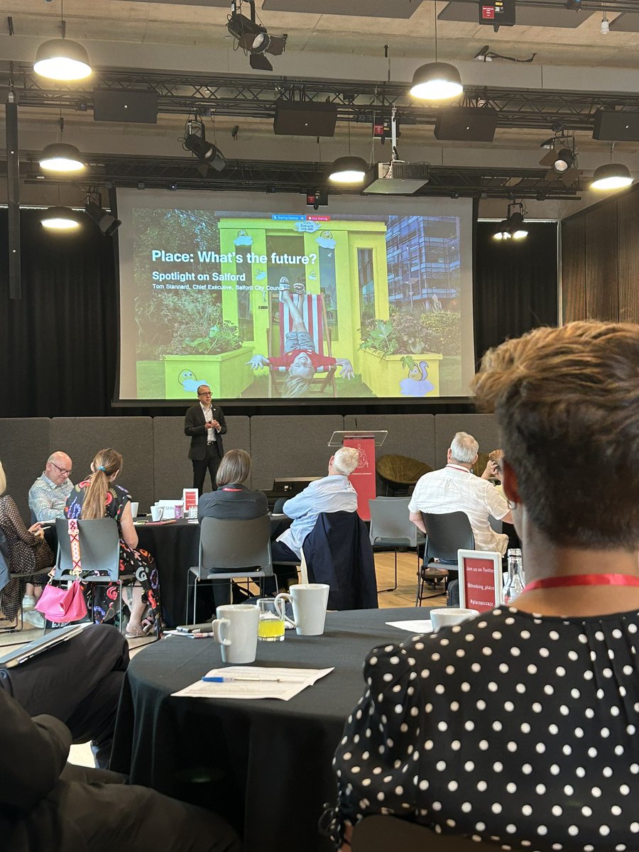 We’re looking forward to a day hearing about all things placemaking at today’s @thinking_place event 🎤

As sponsors of the event, we’re proud to showcase #Staffordshire. It’s great to be back in The Catalyst @StaffsUni 

#placepizzazz