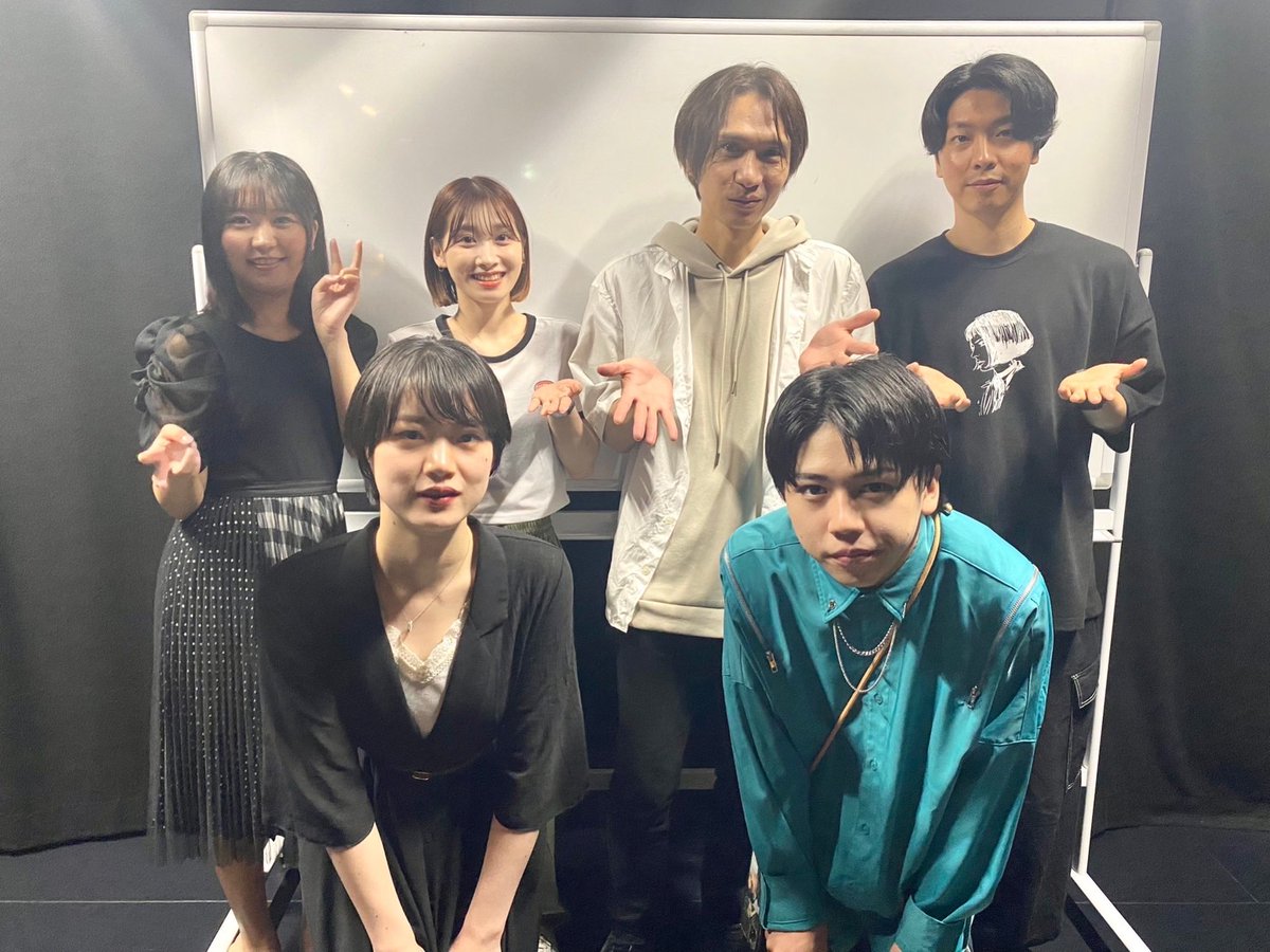 KazYaga's tweet photo. #pbpオーディションイベント
ご来場ありがとうございました！
弟は先に帰ったので映ってませんが
ゲスト審査員
さららさん、鹿島さん、弟
特別審査員
山川君、清水さん
本当にありがとうございました！
そして参加してくれた夕さん、萩原君、お疲れさまでした…!! https://t.co/vWtbLmJ1qJ