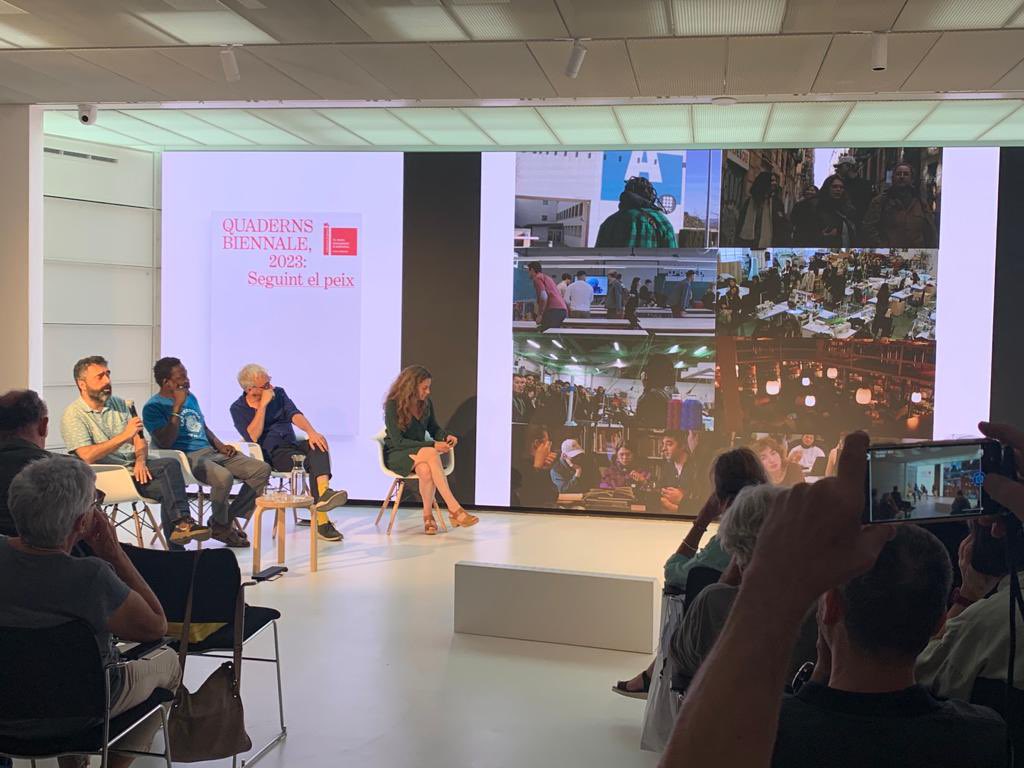 IRLlull's tweet photo. Francesc Pla, de @LEVEprojects i comissari de #FishBiennale: “El Taller de reparació ha aplegat 100 estudiants de 27 països que han projectat solucions en espais concrets del @PladebarrisBCN”. La setmana que ve, 80 d’aquests estudiants es troben a Venècia per seguir treballant. https://t.co/Amgr3BbOcI