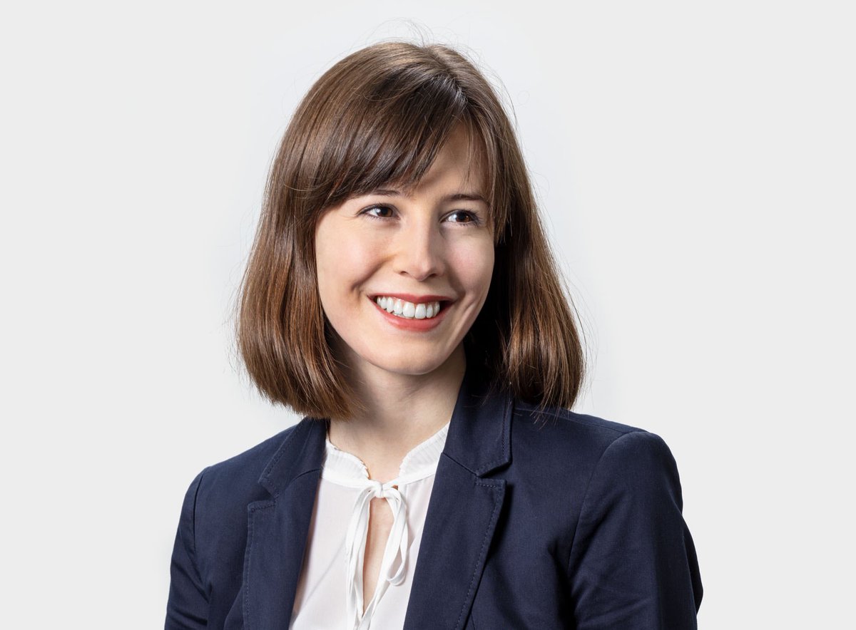 Nach einer längeren Pause gibt es mal wieder eine neue Folge!🎙️ „Machtvergleiche und die Macht von Narrativen in der Weltpolitik“ - darüber haben wir mit @Nike_Retzmann vom <a href="/sfb_comparing/">SFB 1288 "Praktiken des Vergleichens"</a> gesprochen. Hört vorbei, wir haben wieder mal viel gelernt!👏 letscast.fm/podcasts/prakt…