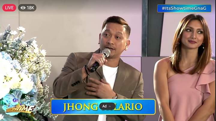ShowbizExpress2's tweet photo. Sa naganap na contract signing ng It's Showtime at GTV, isa-isang nagpasalamat sina Anne Curtis, Ogie Alcasid, Jhong Hilario, Kim Chiu, at Vice Ganda sa mga bosses ng Kapamilya and Kapuso Network. https://t.co/St0VN6eXdY